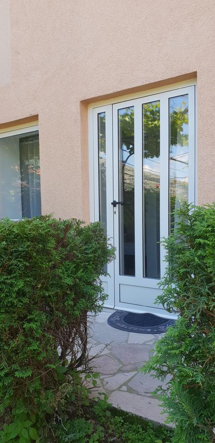 Accommodation Vesa モスタル エクステリア 写真