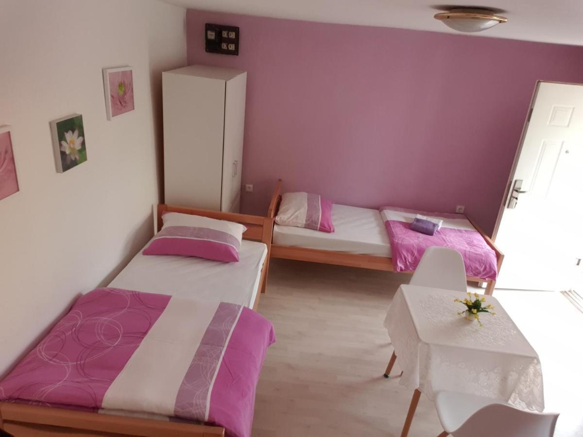 Accommodation Vesa モスタル エクステリア 写真